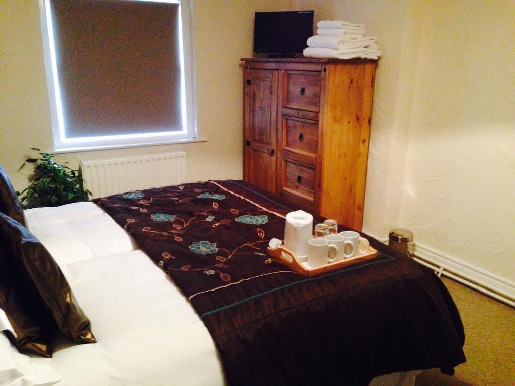 Cashmoor Inn - Inn On The Chase Ringwood Room photo